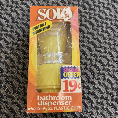 Vtg nip yellow gold solo - nip,